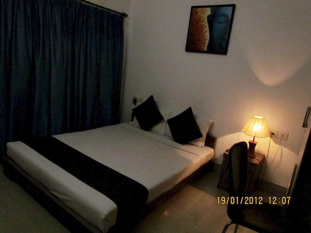 Hotel O Next Generation Guest House Liluah Екстер'єр фото